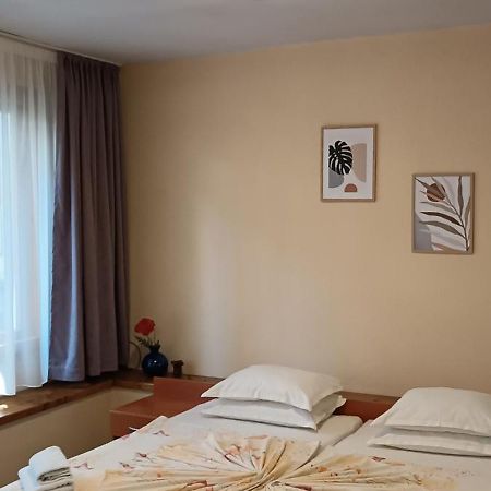 Nirvana Guest House Nesebar Rom bilde