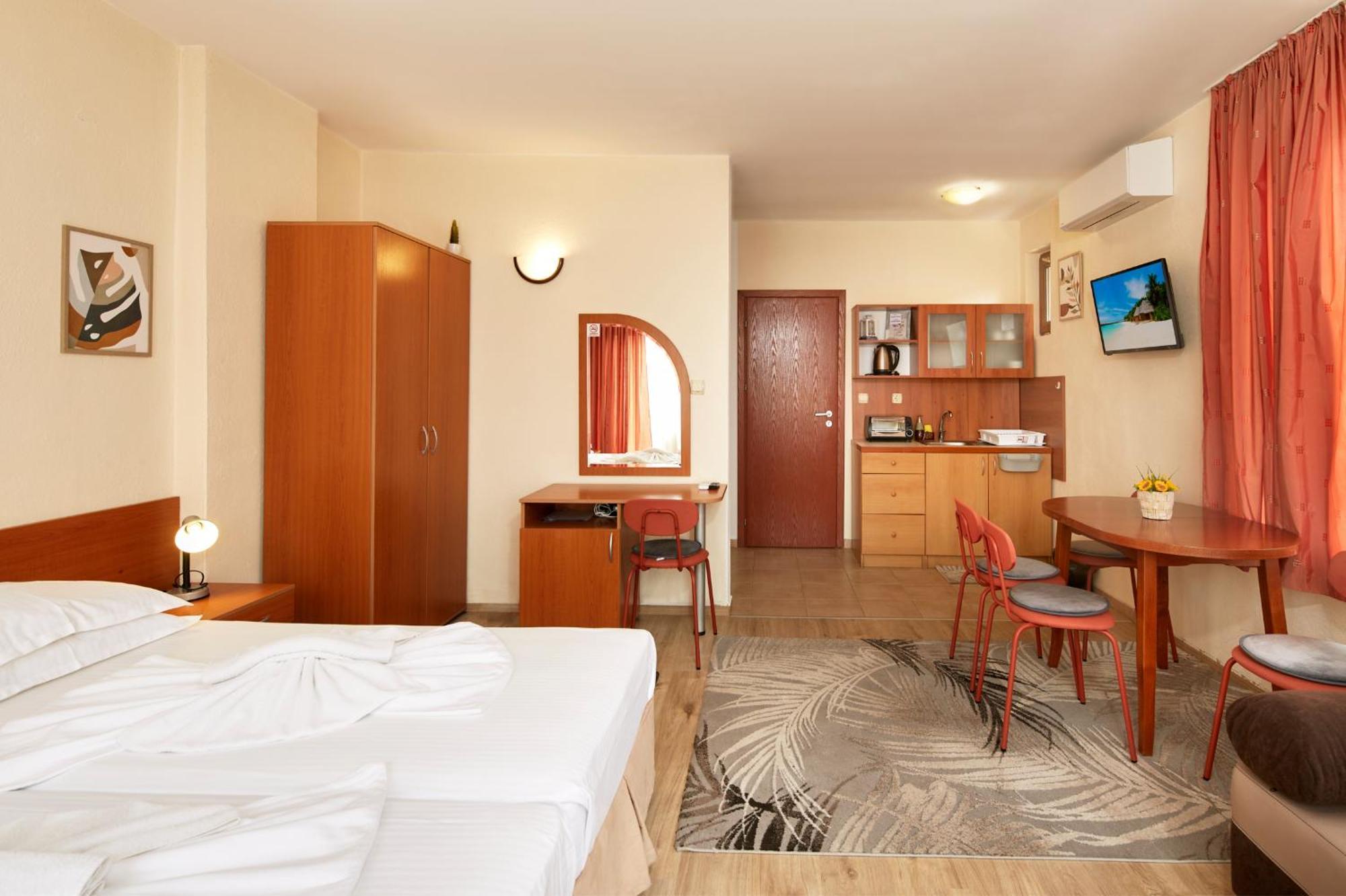Nirvana Guest House Nesebar Eksteriør bilde