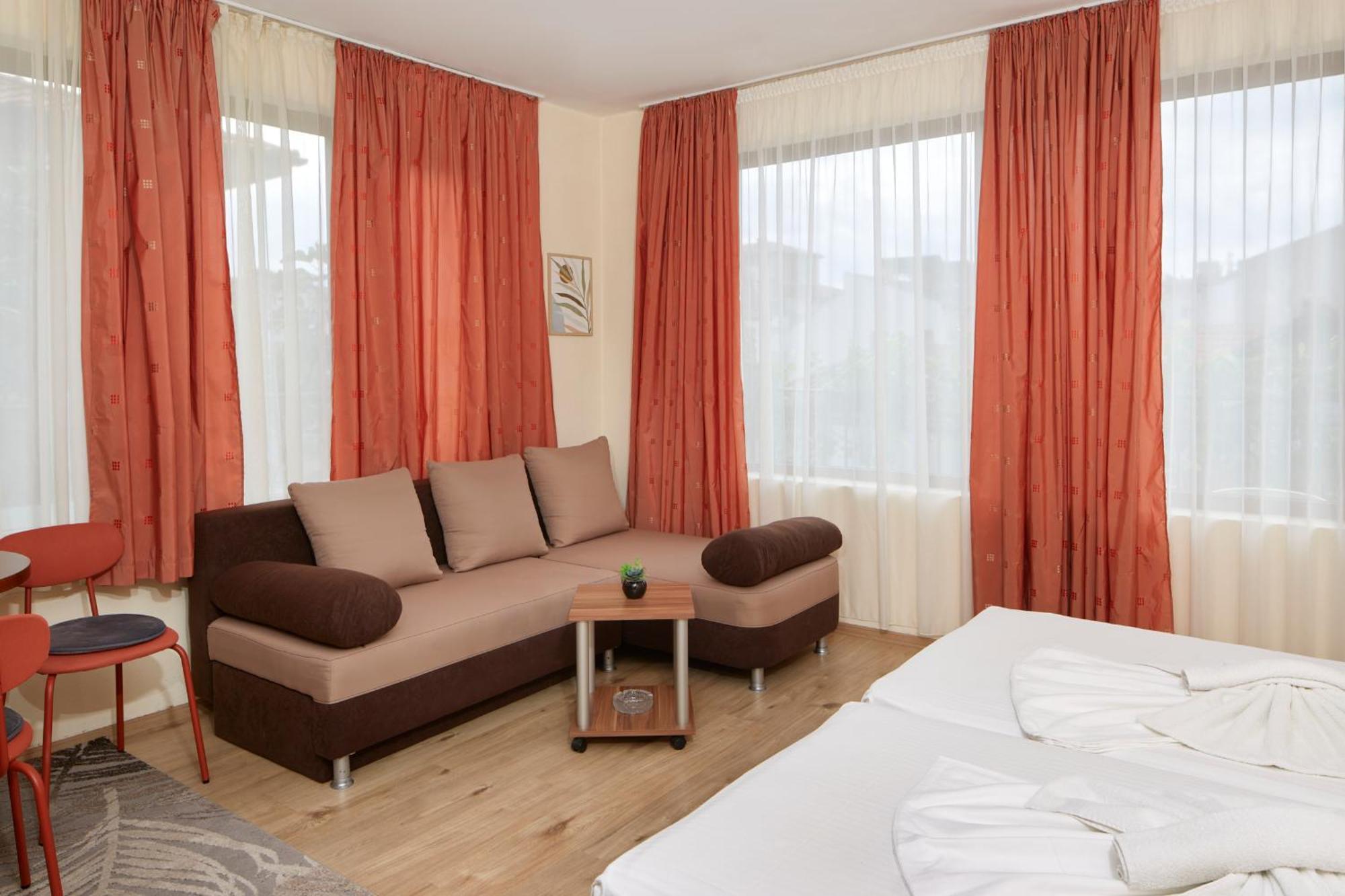 Nirvana Guest House Nesebar Eksteriør bilde