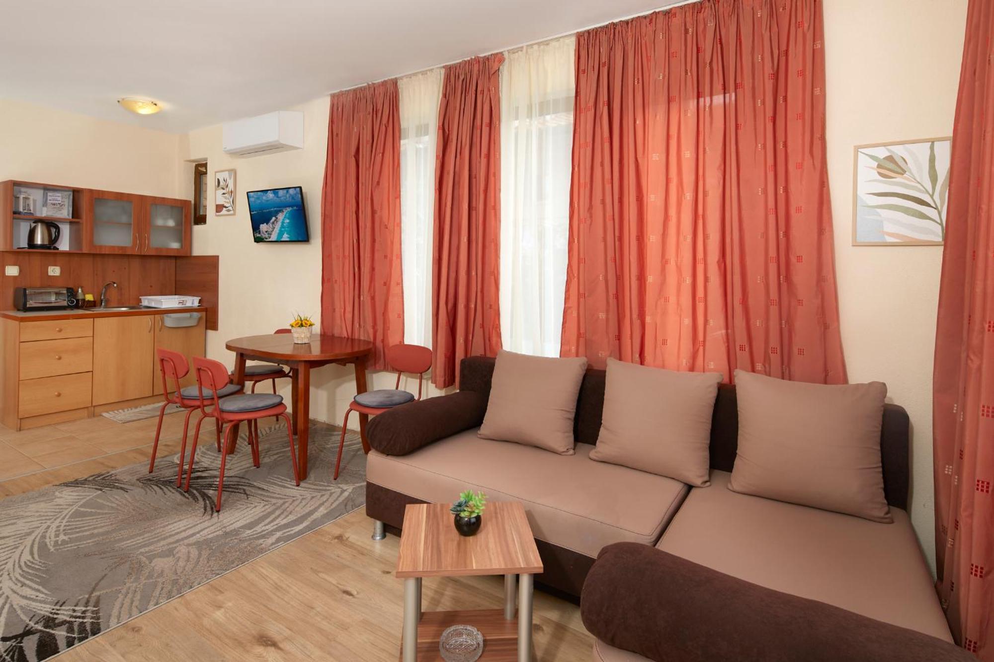 Nirvana Guest House Nesebar Eksteriør bilde